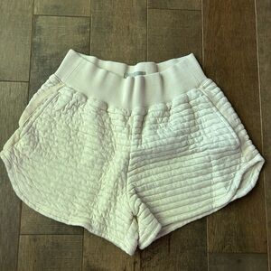 Everlane Cream Textured Athletic Shorts